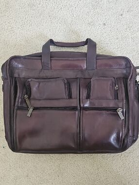 Men's Leather Briefcase Bag in Dark Brown - Classic Professional Carry